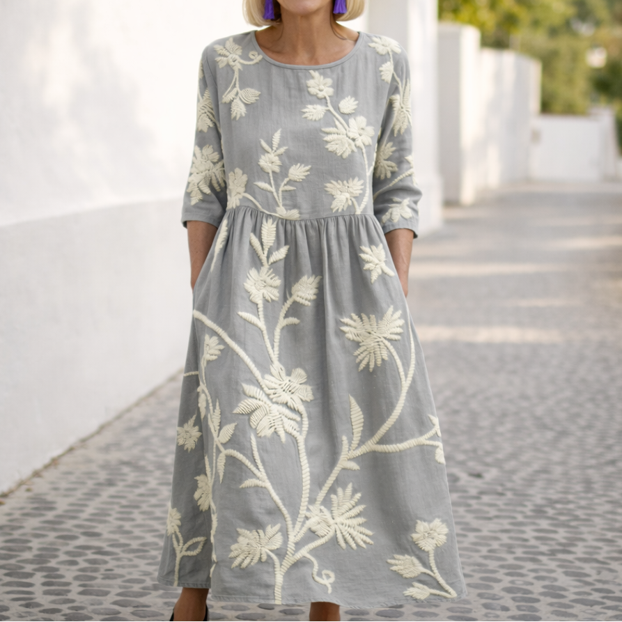 Daniela | Feminines Maxikleid für Damen