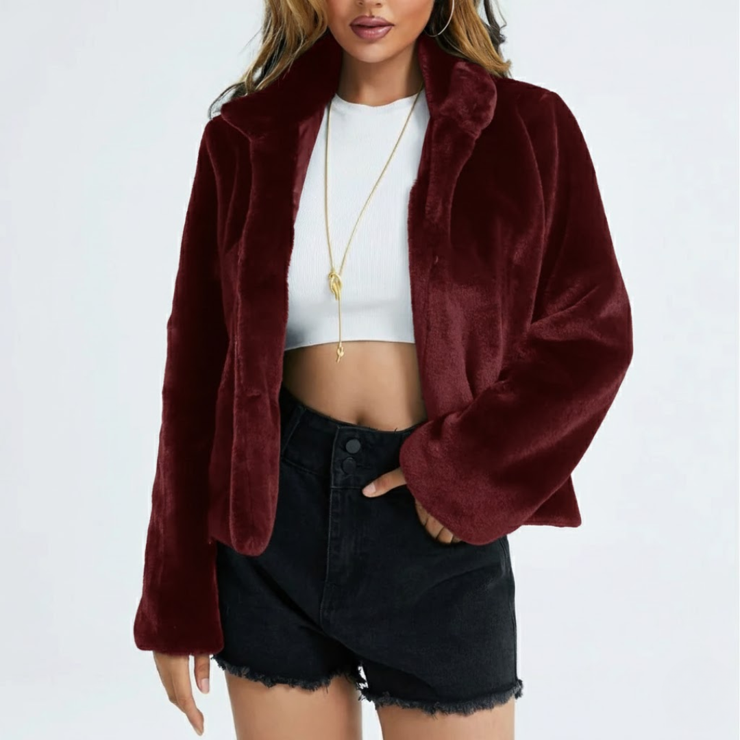 Nina | Stylische Kurzfelljacke Damen bequem im Schnitt