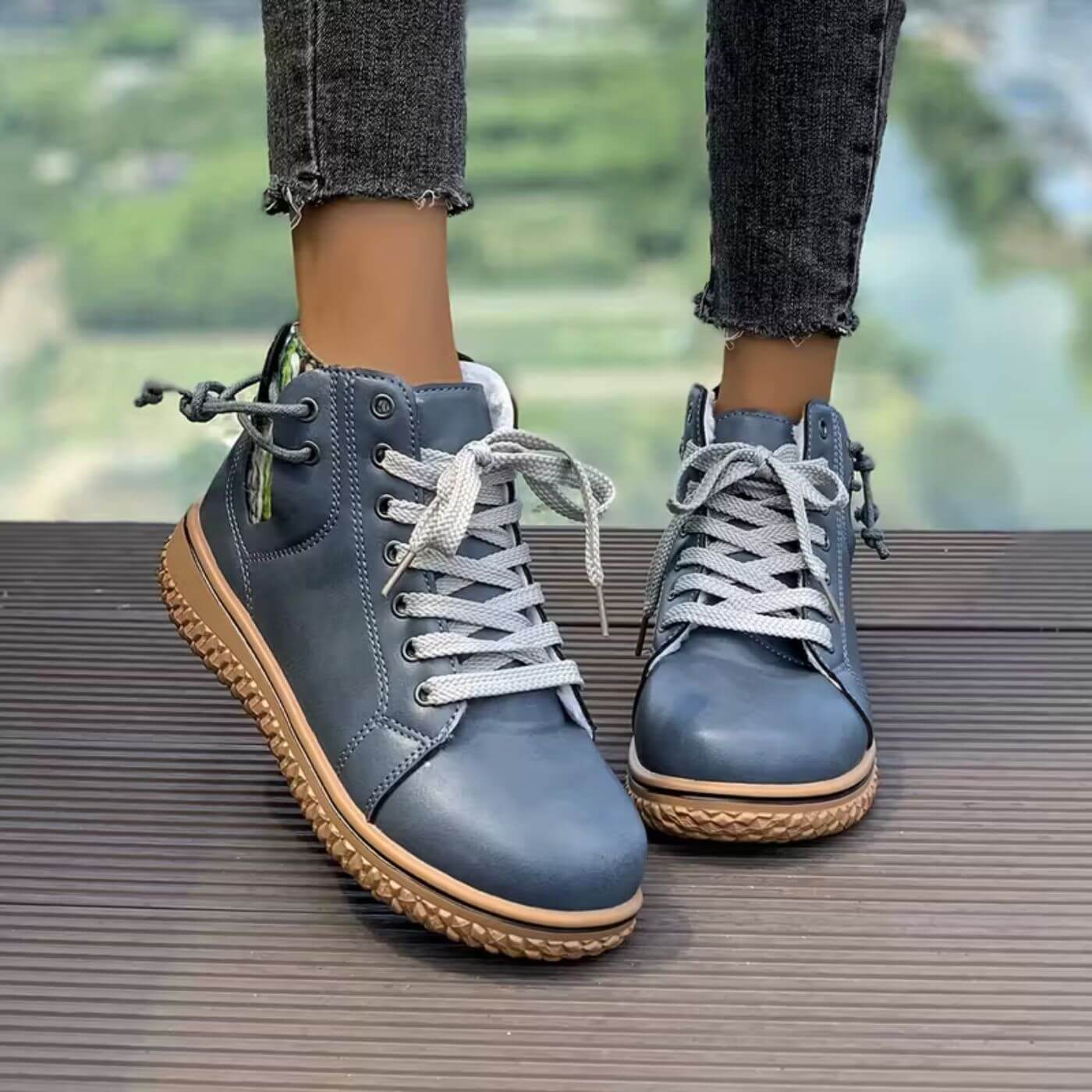 Clara | Damen Leder Schuhe in modernem Alltagsdesign
