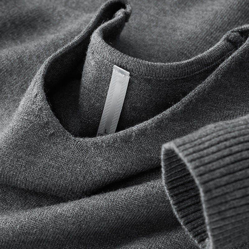Max | Feiner Minimalistischer Pullover