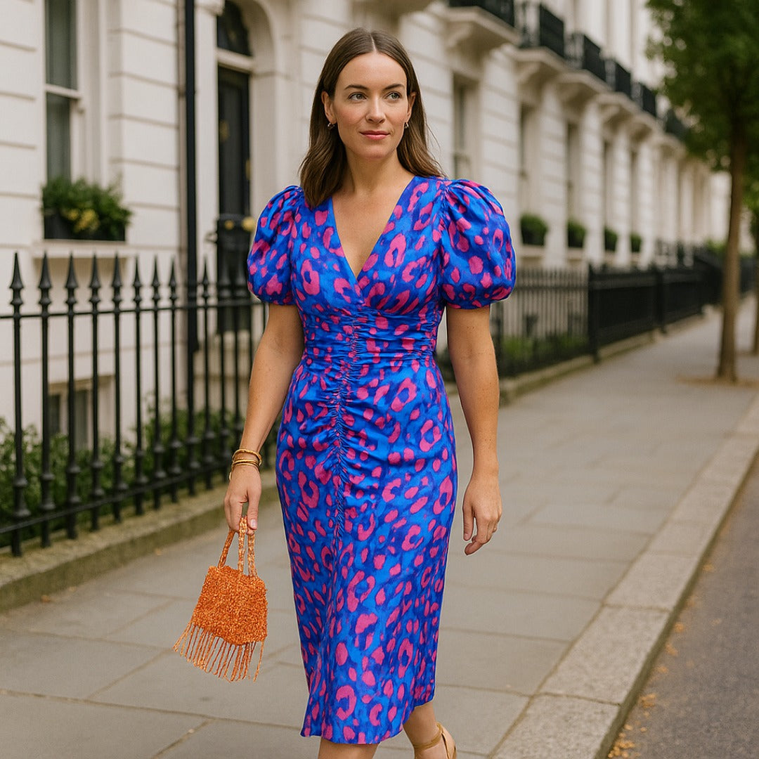 Elena | Auffälliges Halblanges Kleid mit Puffärmeln
