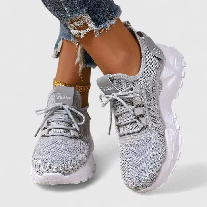 Mia | Leichte Sneaker Damen Trend Neu