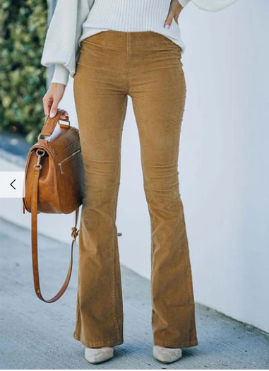 Emma | Damenhose mit leichtem Schlag im stilvollen Look