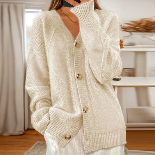 Nora | Leichter Damen-Cardigan mit trendigem Zopfmuster