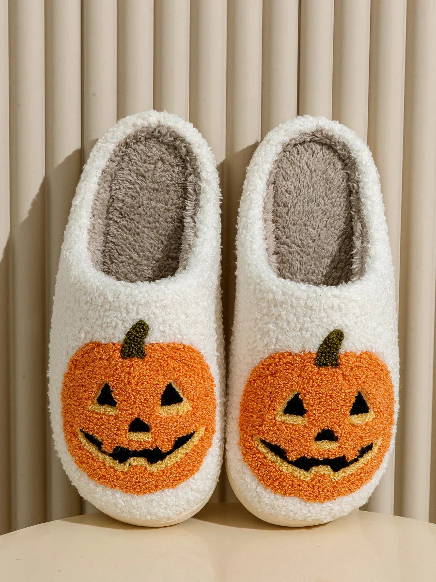 Mia | Bequeme Hausschuhe mit Halloween-Kürbismotiv