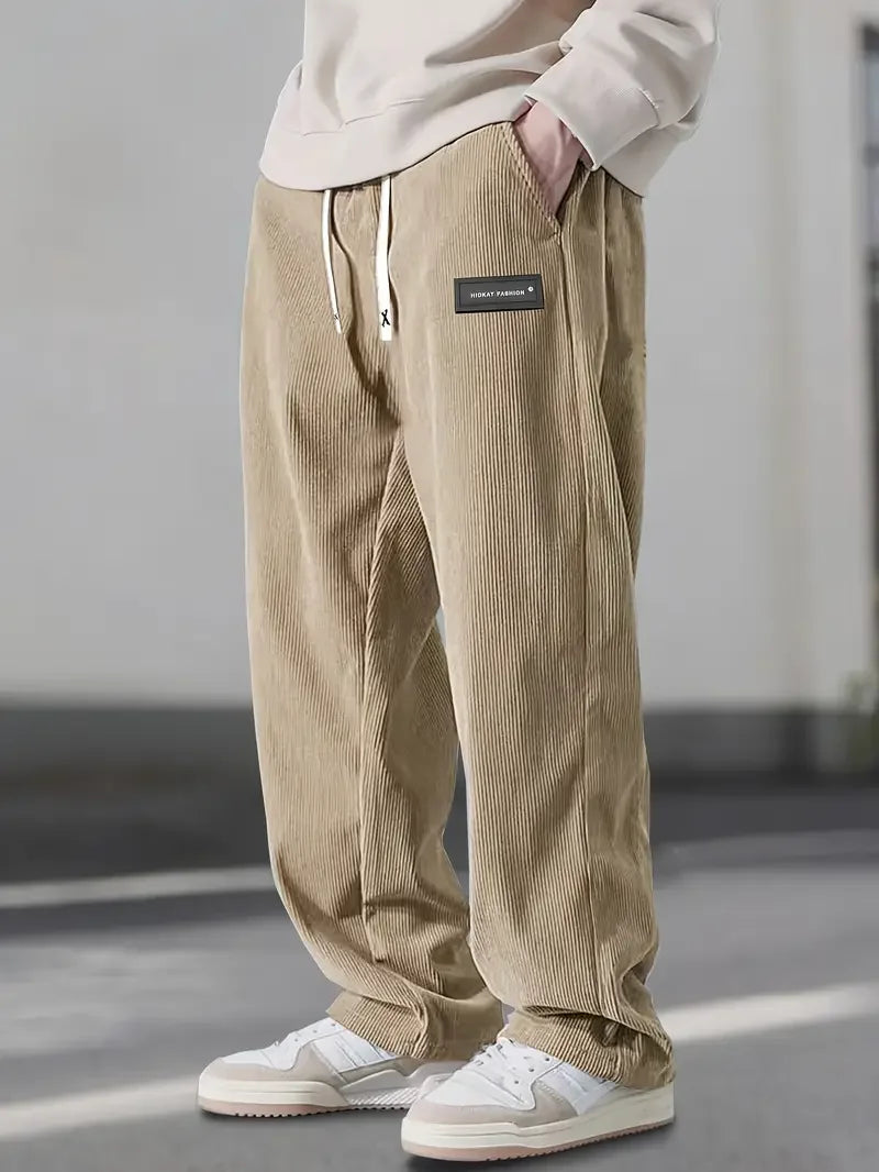 Carin | Komfortable Herren Freizeithose modern geschnitten