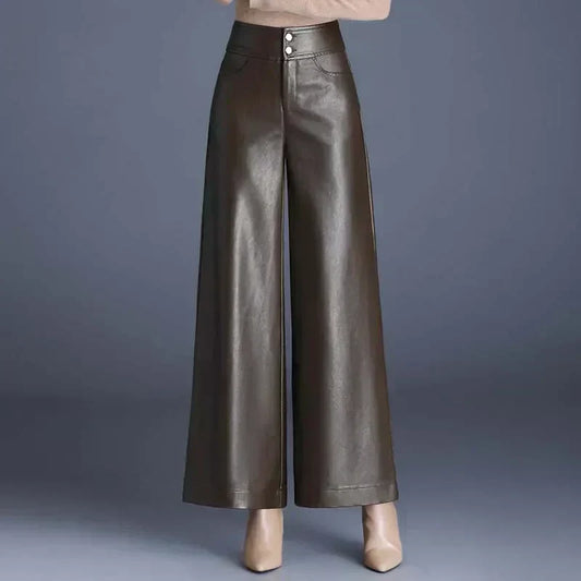 Mara | Weite Damen Lederhose elegant modern