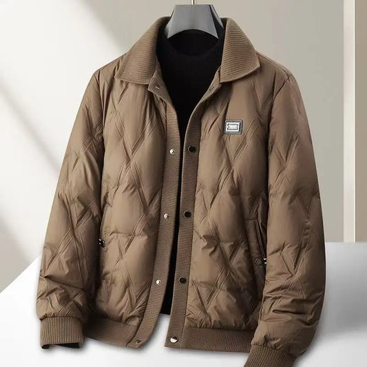 Lara | Zeitlose Entendaunenjacke mit hohem Kragen