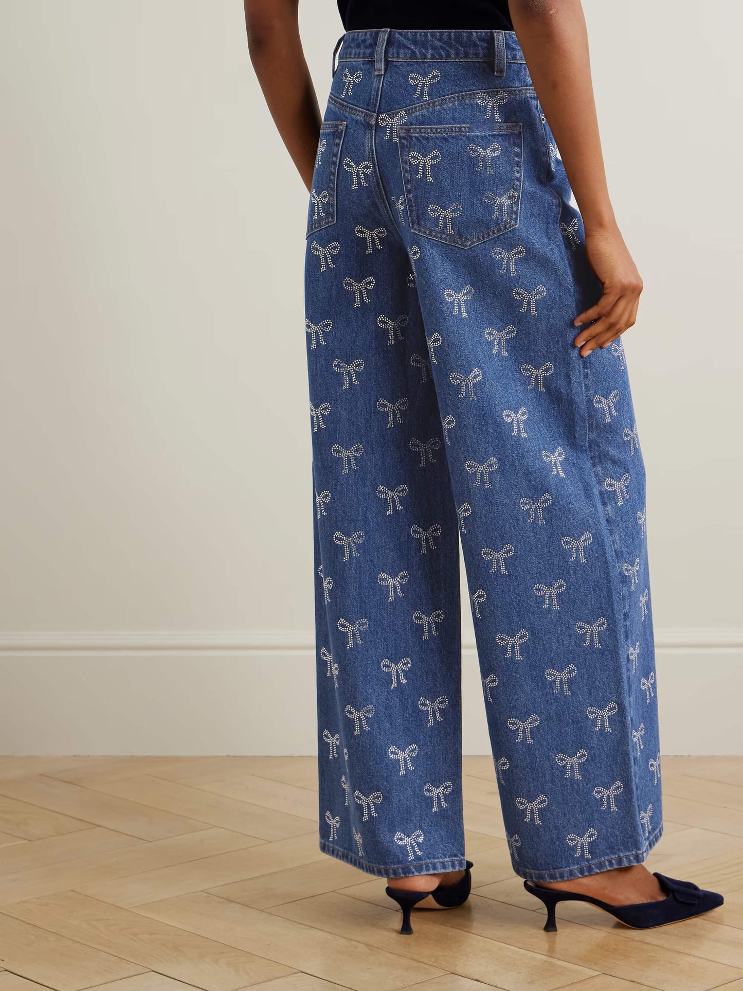 Jana | Alltagstaugliche Jeans mit Schleifenprint