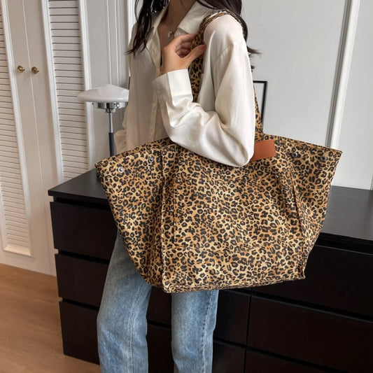 Franziska | Eleganter Shopper mit modernem Leopardenmuster