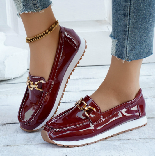 Ella | Bordeaux Slipper Mit Zeitloser Eleganz