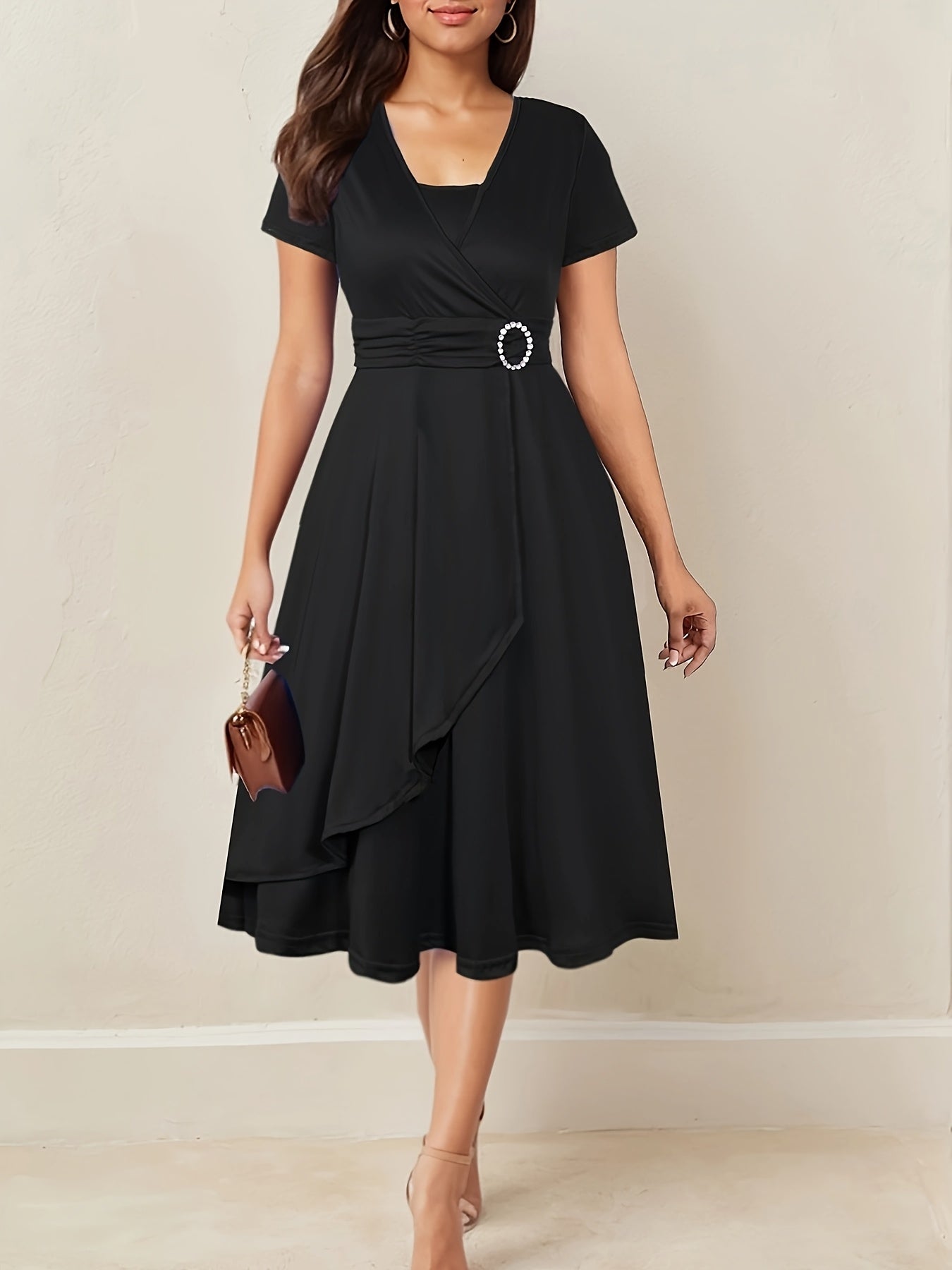 Nora | V-Ausschnitt Midikleid Asymmetrischer Saum