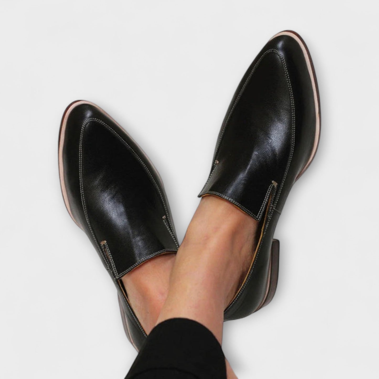 Clara | Damen Slipper mit zeitlosem Design