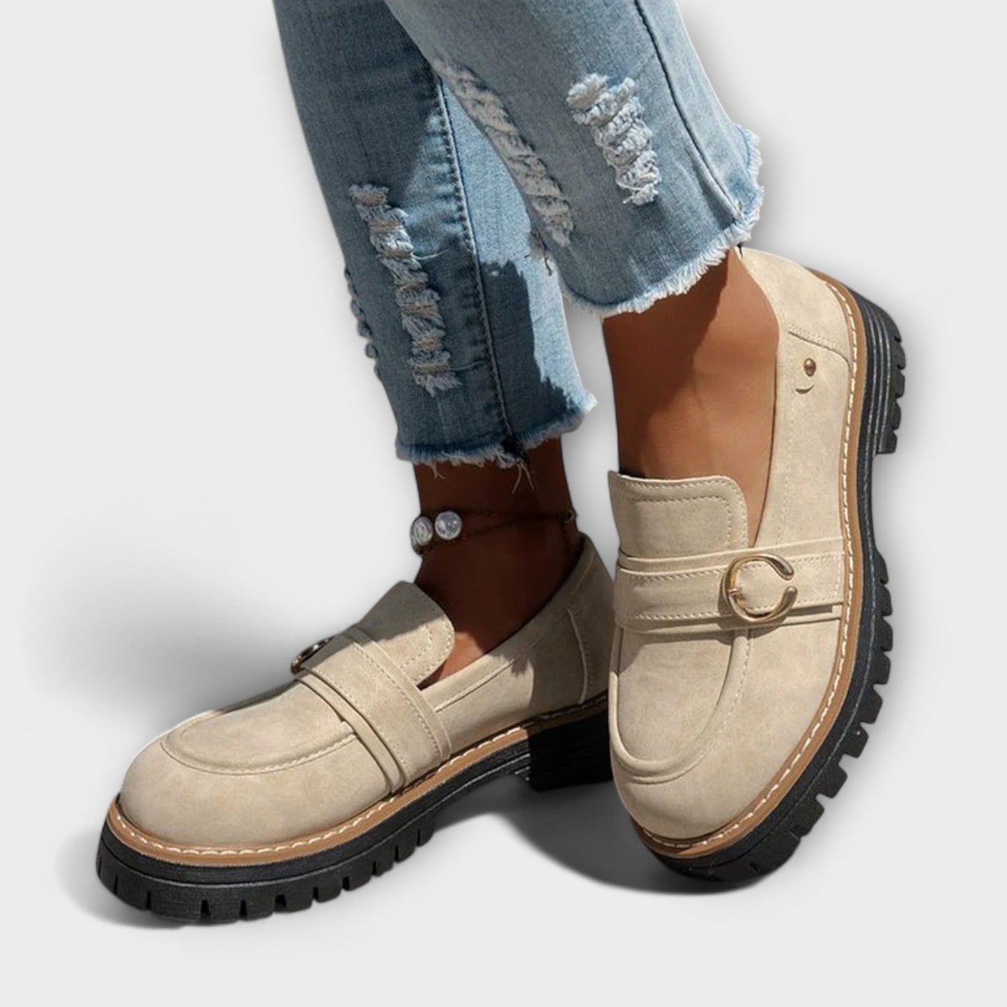 Amira | Zeitlose Mokassins mit feinen Nähten