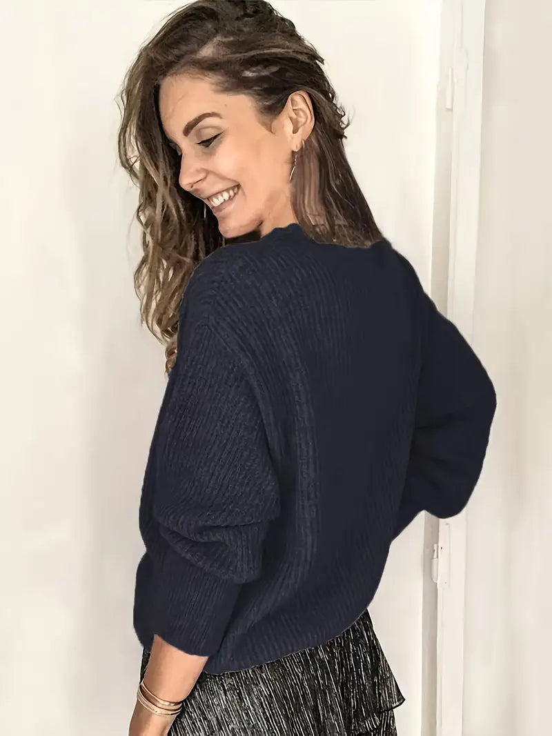 Talia | Stilvoller Strickpullover mit feinem Zopfdetail