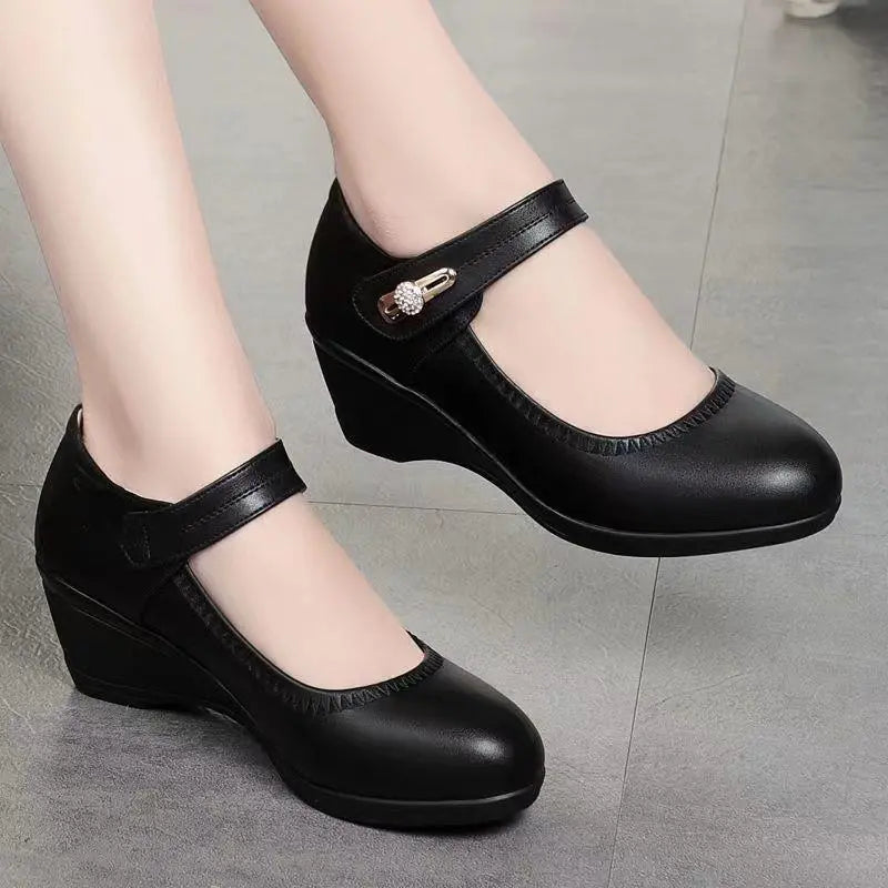 Britta | Stilvolle Schuhe mit klassischem Absatz