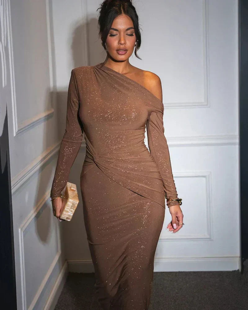 Lana | Stilvolles Maxikleid mit zartem Schimmer