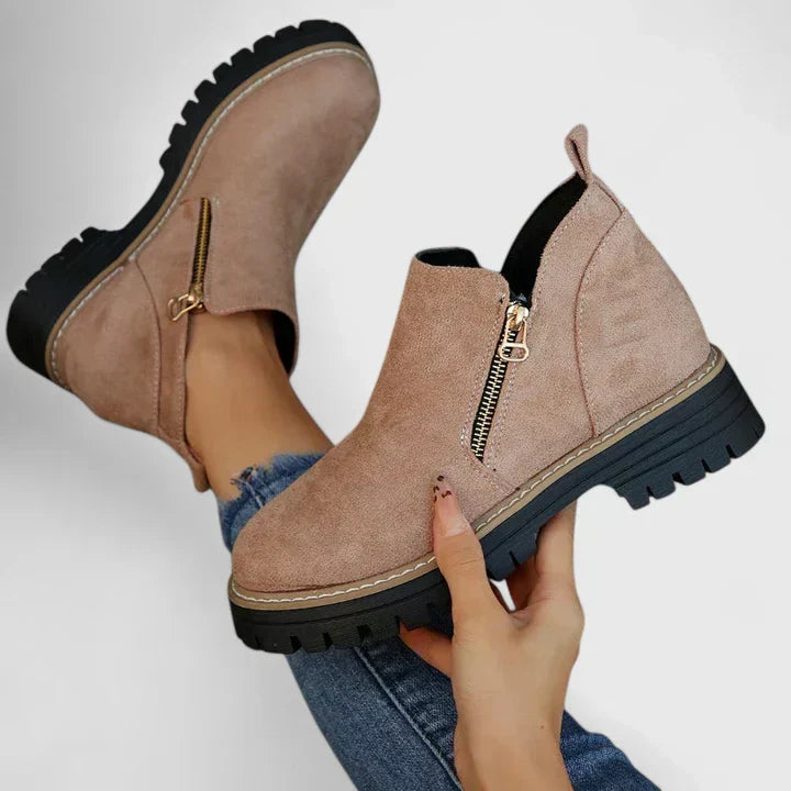 Lina | Damen Stiefel modern mit edlem Design