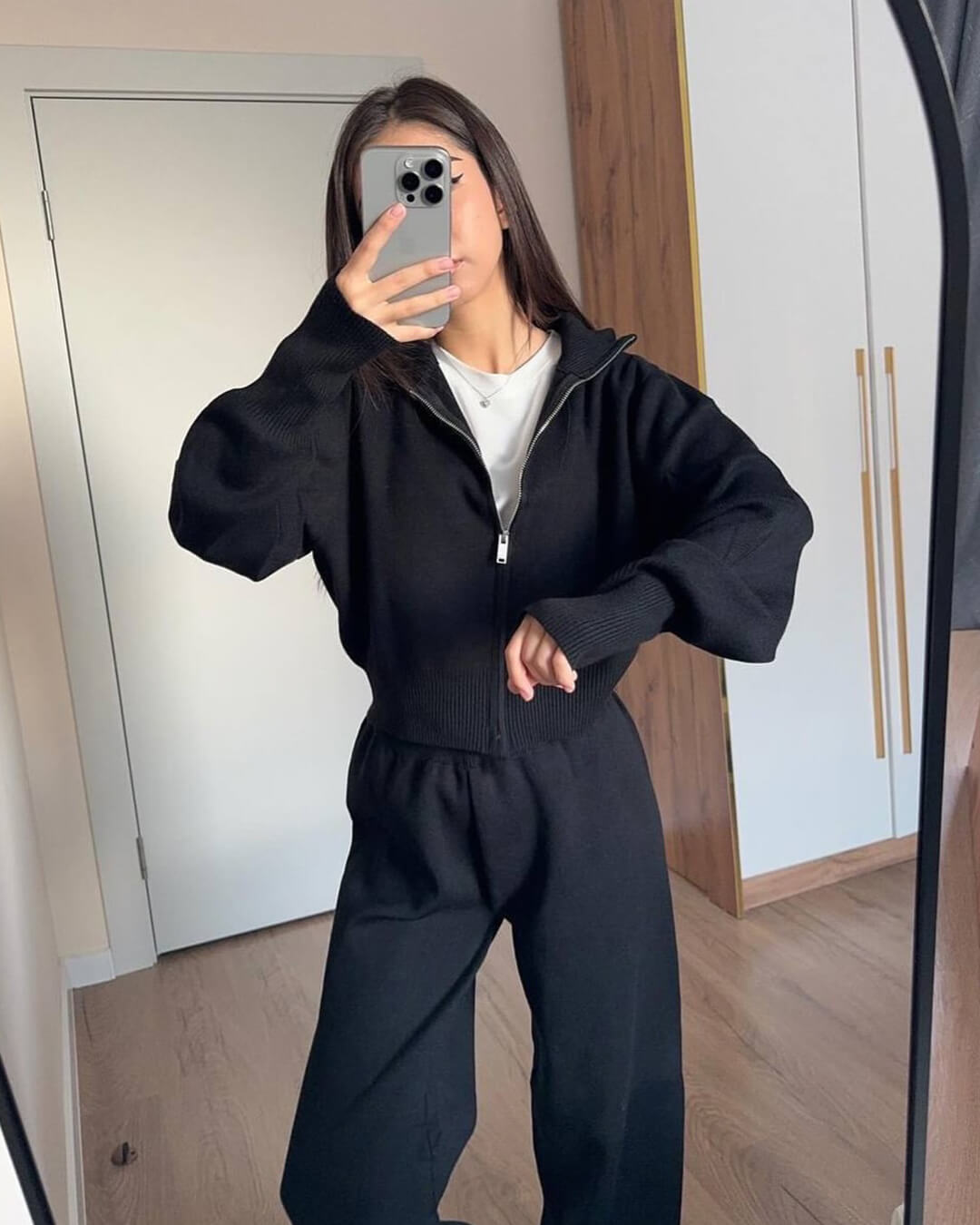 Emma | Fließende Leinenhose mit eleganter Linie