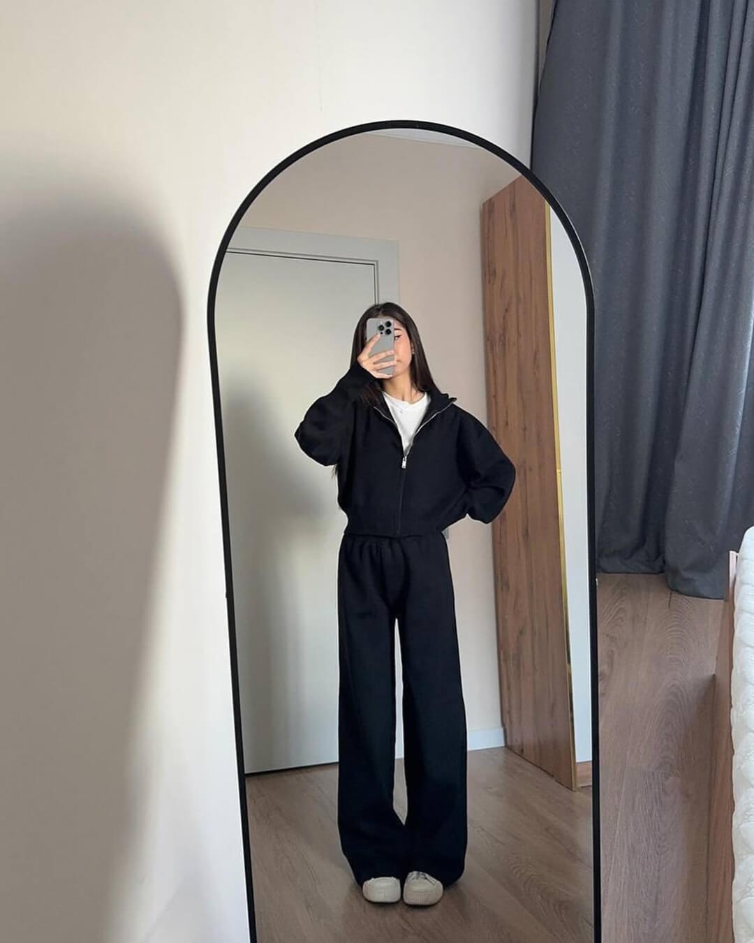 Emma | Fließende Leinenhose mit eleganter Linie
